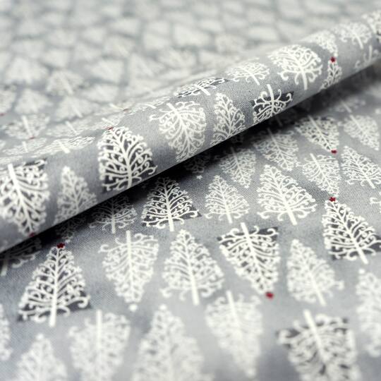 SINGER Christmas Holiday Gray Santa's Trees Cotton Fabric